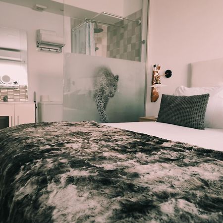 Torremolinos Suite Номер фото