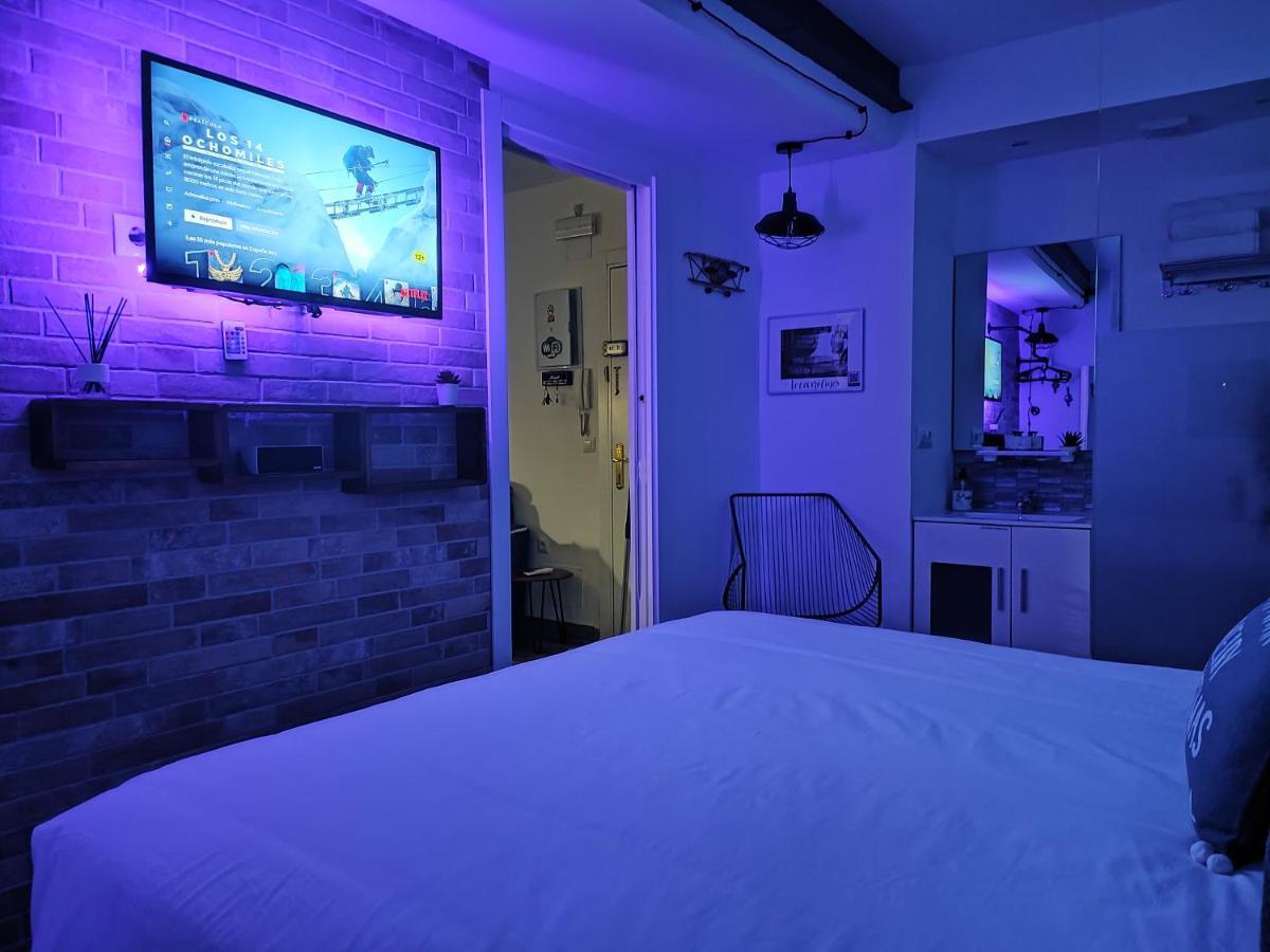 Torremolinos Suite Екстер'єр фото